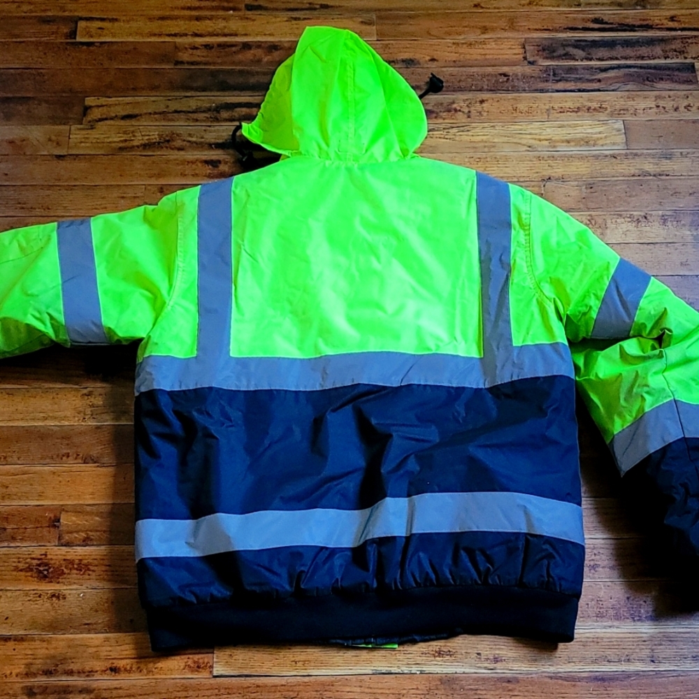 High Visability Work Jacket - image 3